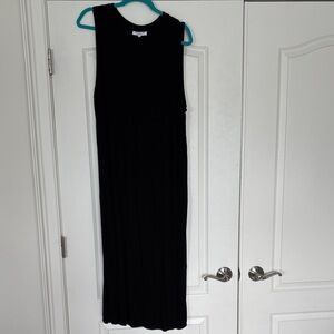 Motherhood Maternity  Black Sleeveless Ribbed Dress